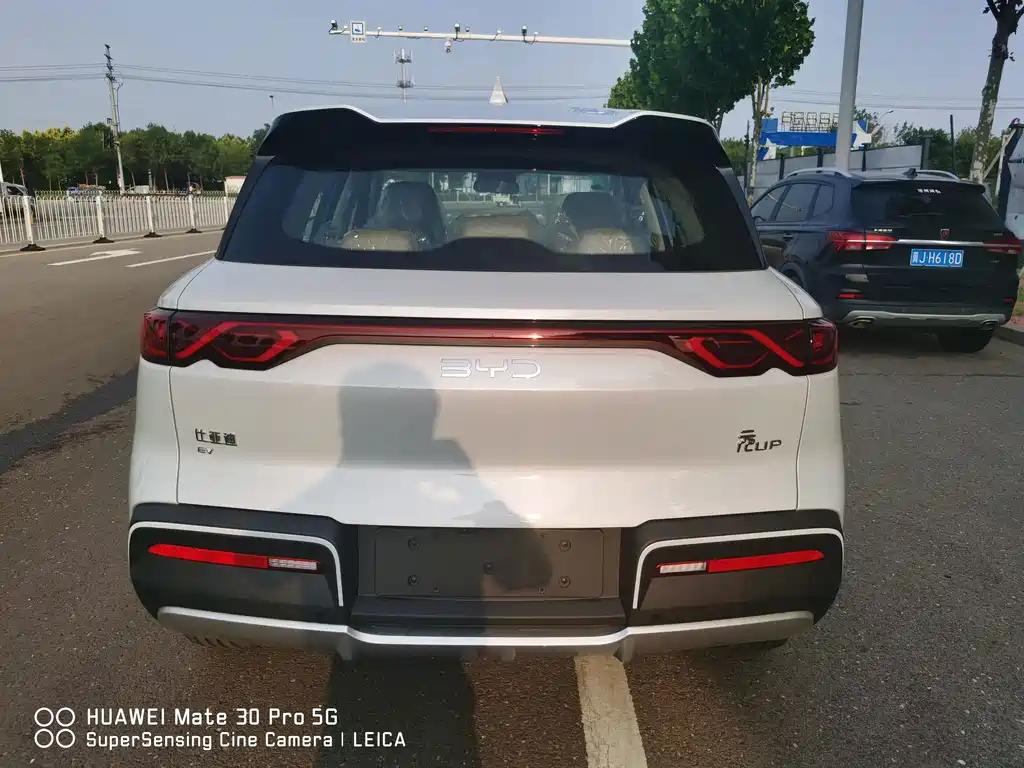 BYD Yuan UP — миниатюра 5