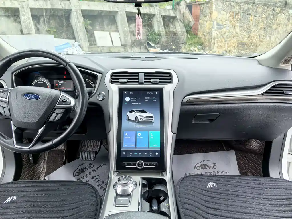 Ford Mondeo - фото 11
