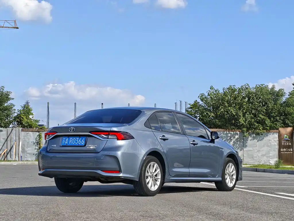Toyota Corolla — миниатюра 7