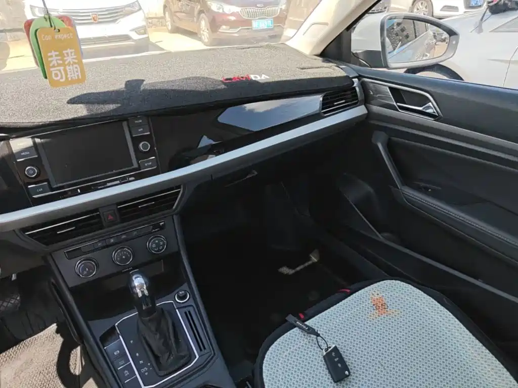 Volkswagen Lavida — миниатюра 13