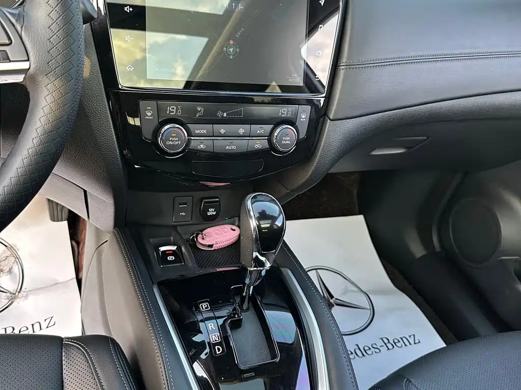 Nissan X-Trail — миниатюра 13