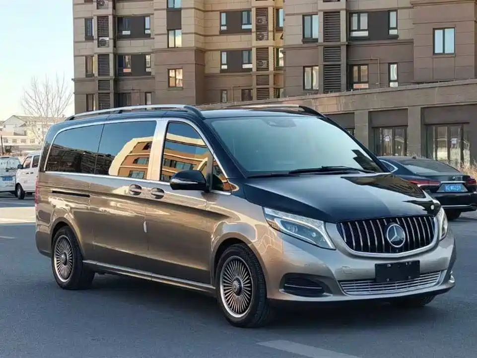 Mercedes-Benz V-Class V 2018 V 260 L Luxury Long Wheelbase V