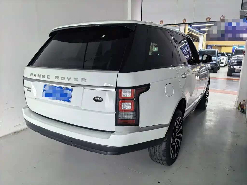 Land Rover Range Rover — миниатюра 14