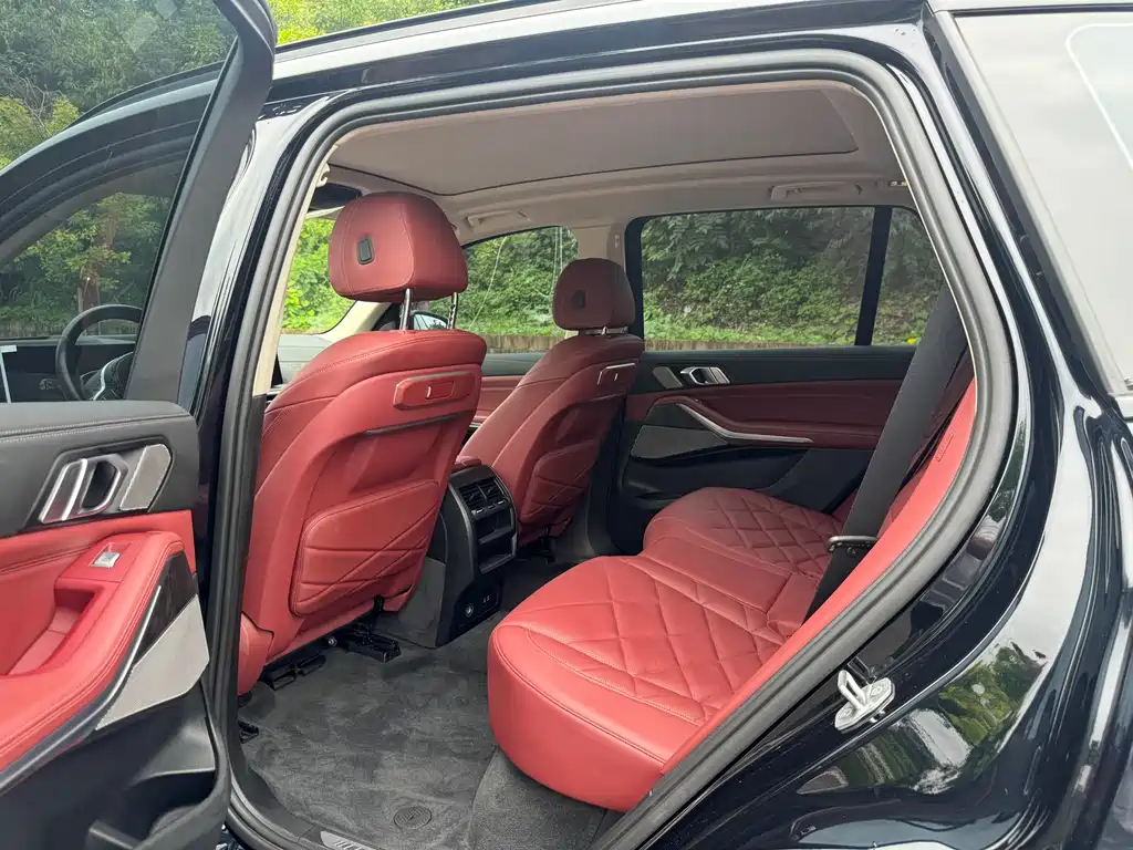 BMW X5 2025 xDrive 30Li Premium M Sport