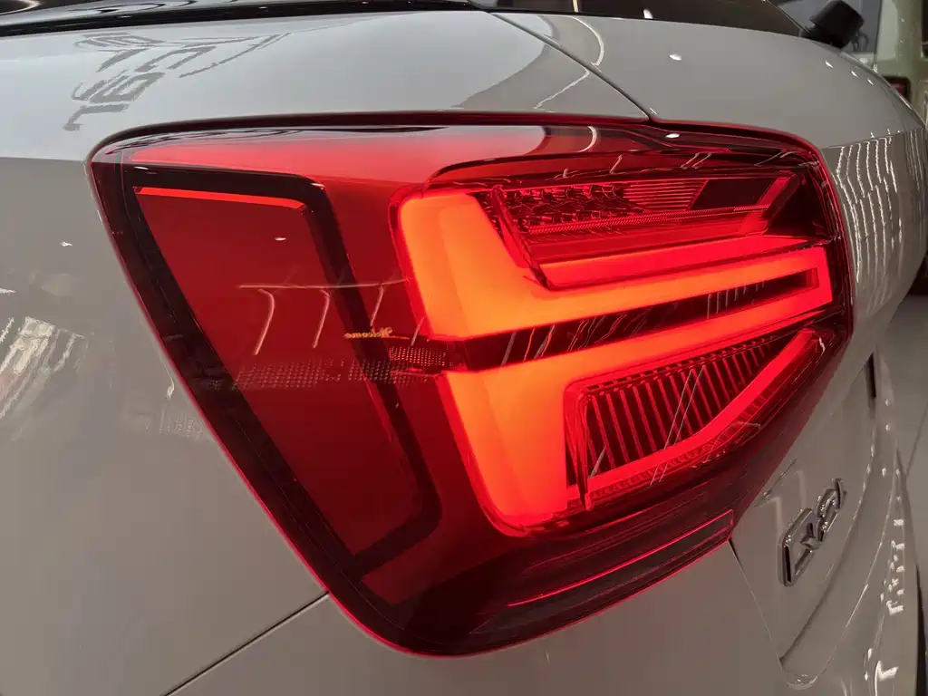 Audi Q2L — миниатюра 28