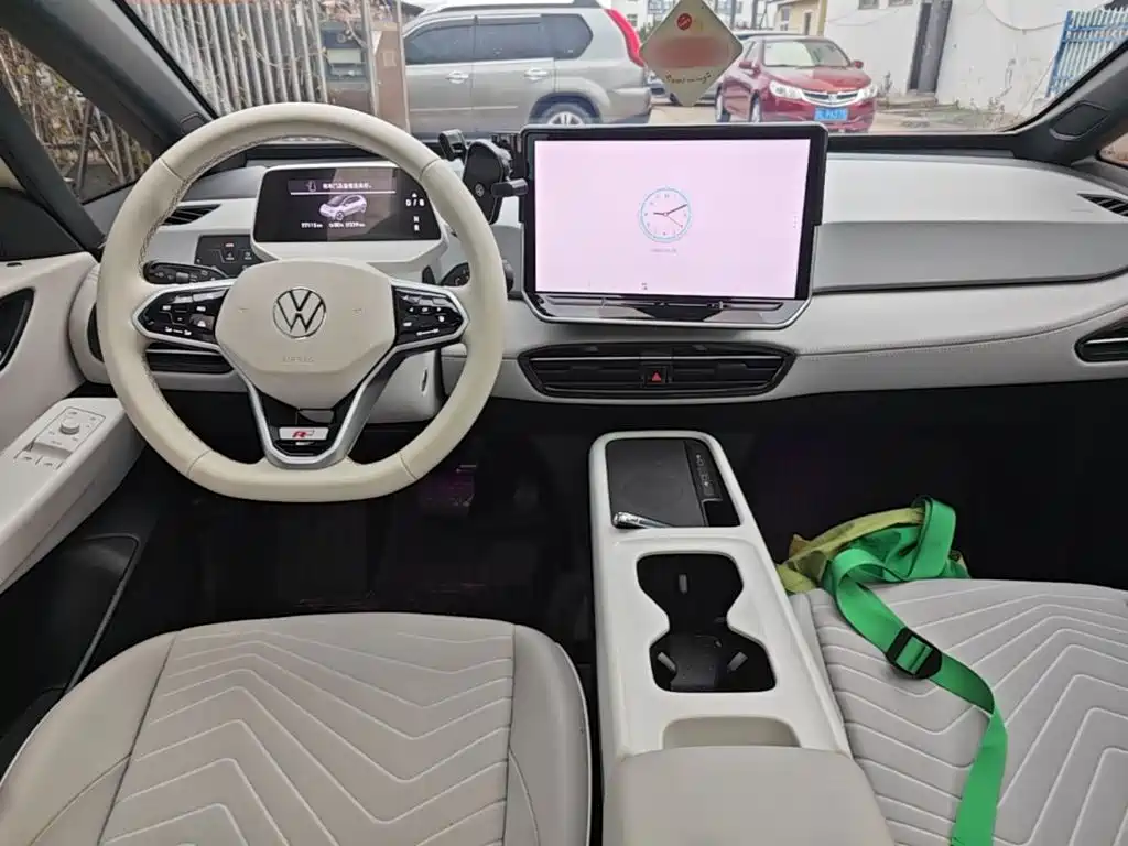 Volkswagen ID.3 — миниатюра 10