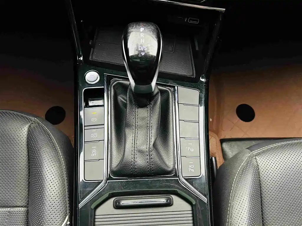 Volkswagen Passat — миниатюра 17