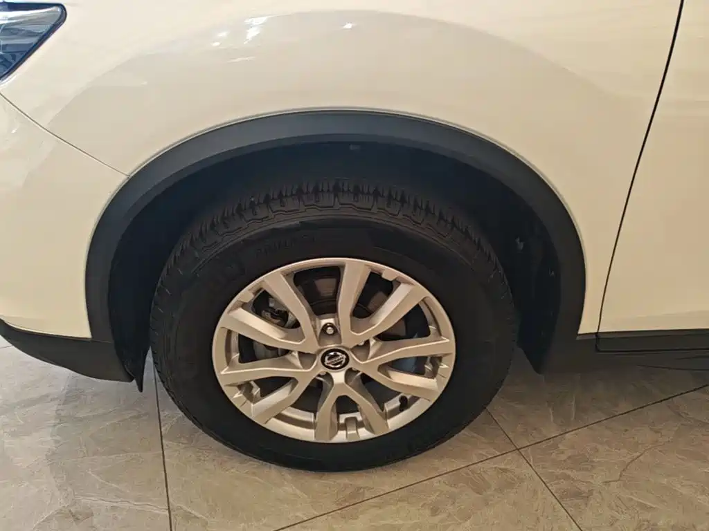 Nissan X-Trail — миниатюра 23