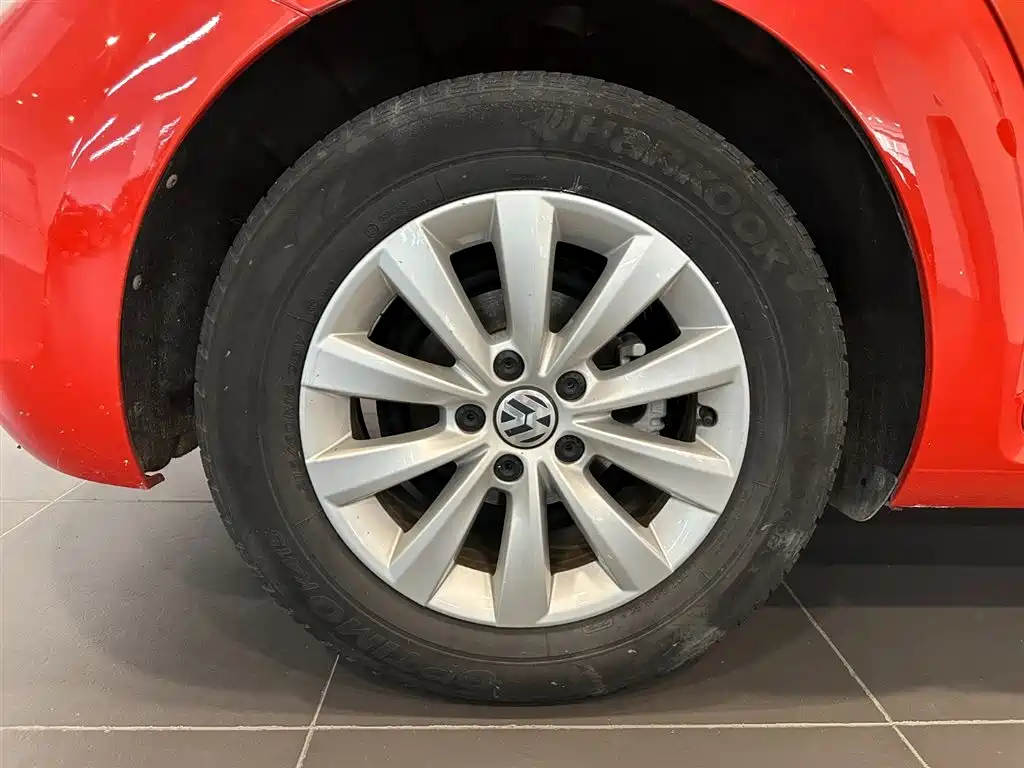 Volkswagen Beetle — миниатюра 14