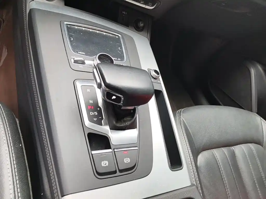 Audi Q5L — миниатюра 14