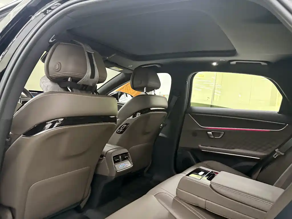 BYD Han — миниатюра 14