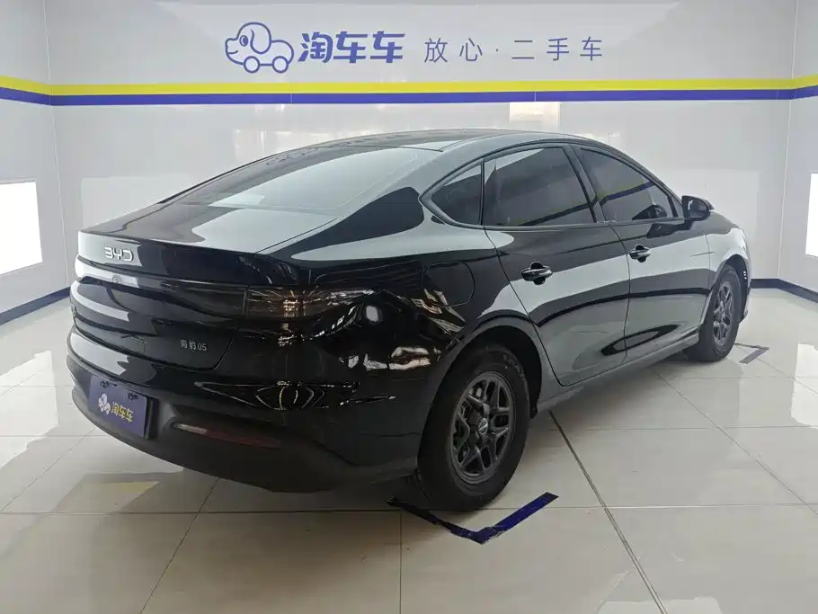 BYD Seal 05 DM-i — миниатюра 3