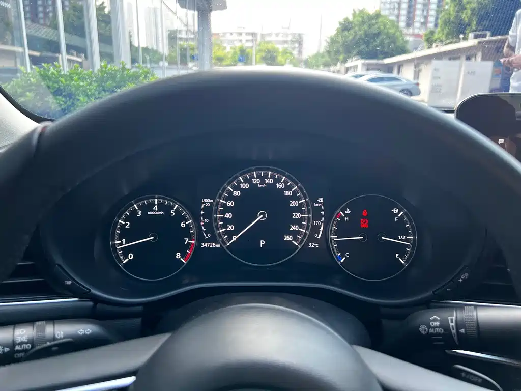 Mazda 3 Axela — миниатюра 11