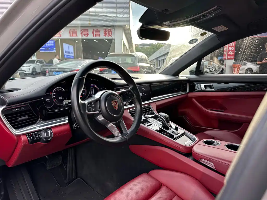 Porsche Panamera — миниатюра 5