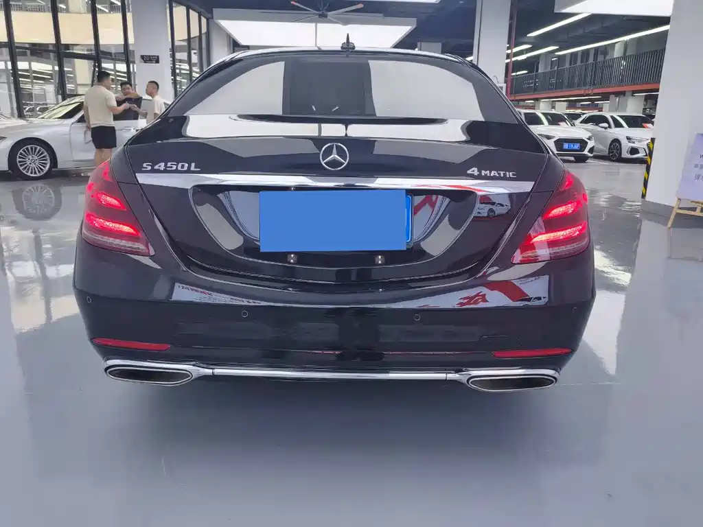 Mercedes-Benz S-Class — миниатюра 11