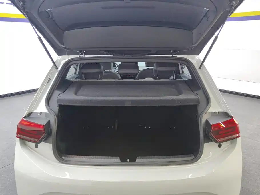 Volkswagen ID.3 — миниатюра 4