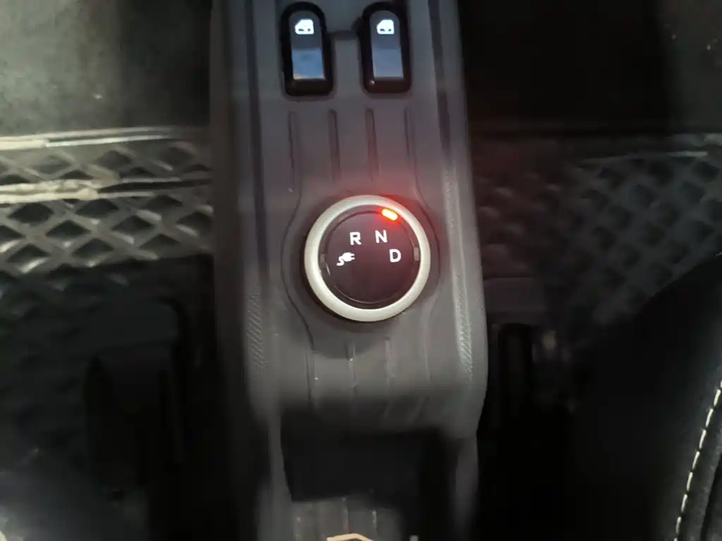 Wuling MINIEV — миниатюра 14