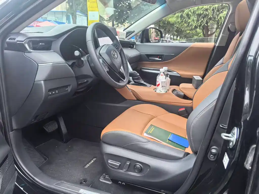 Toyota Venza — миниатюра 4