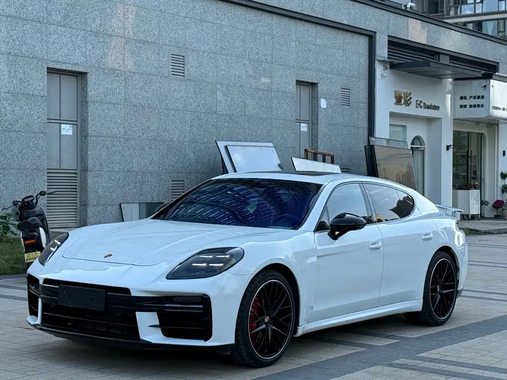 Купить Porsche Panamera