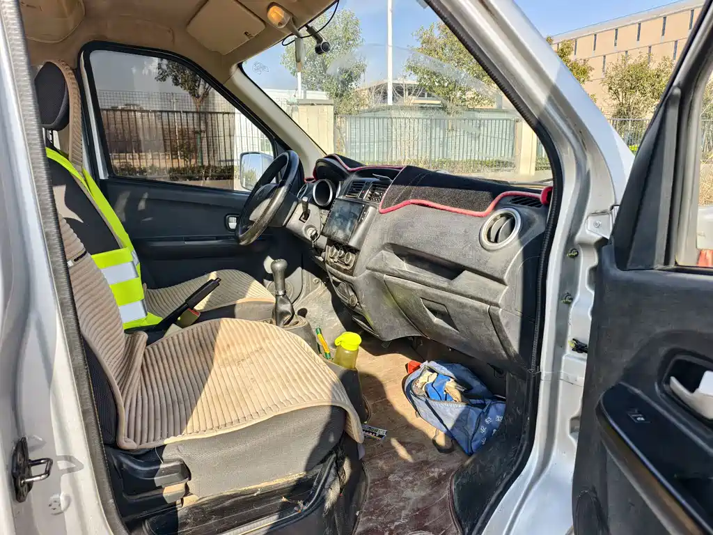 CHANGAN CHANGAN RUIXING M60