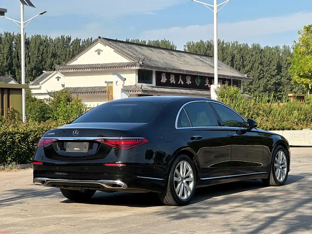Mercedes-Benz S-Class — миниатюра 15
