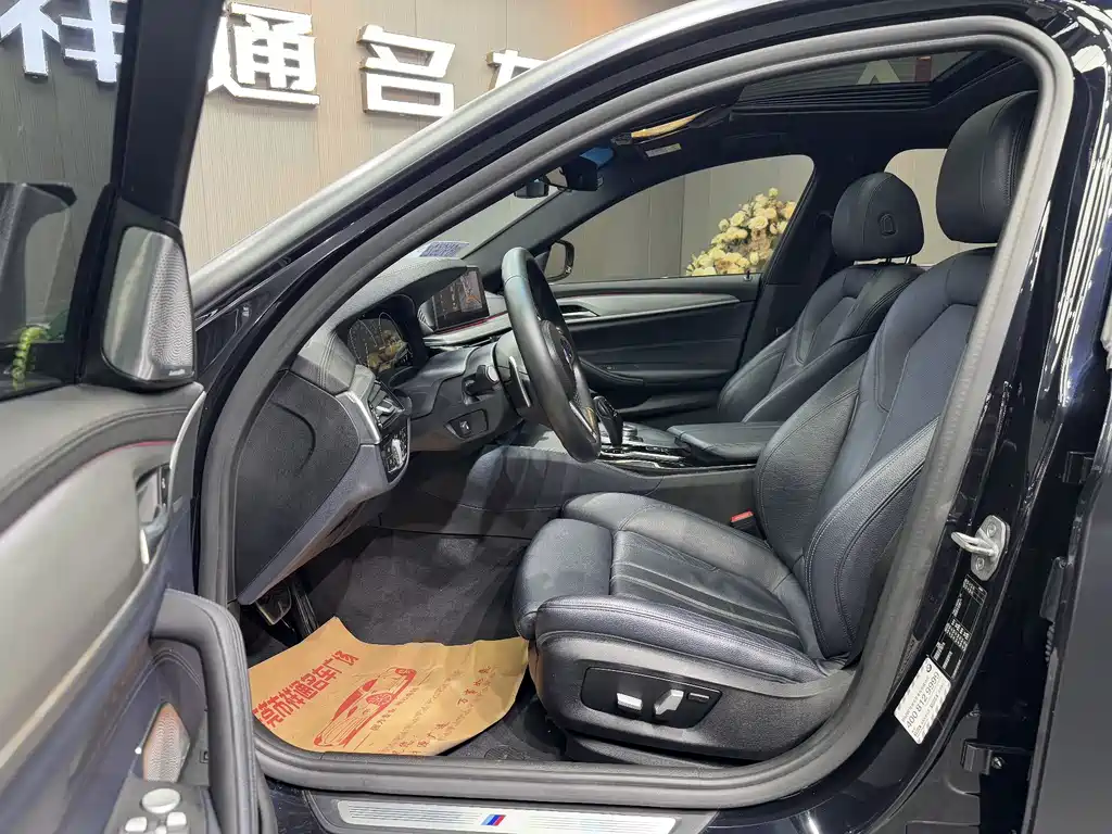 BMW 5 Series 5 2019 525i M Sport