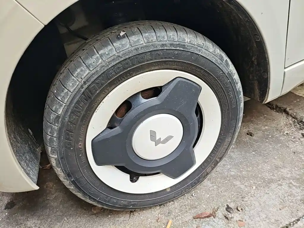 Wuling MINIEV — миниатюра 23