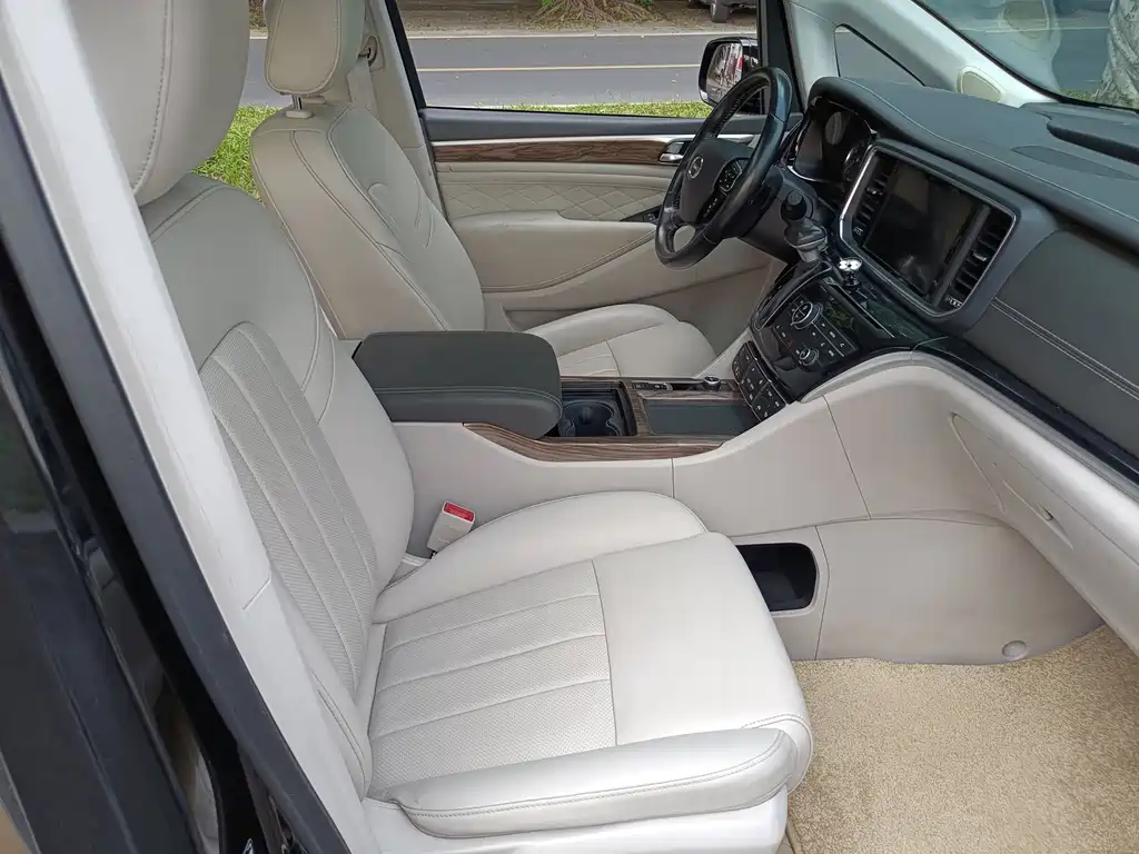 GAC Motor Trumpchi M8 — миниатюра 9