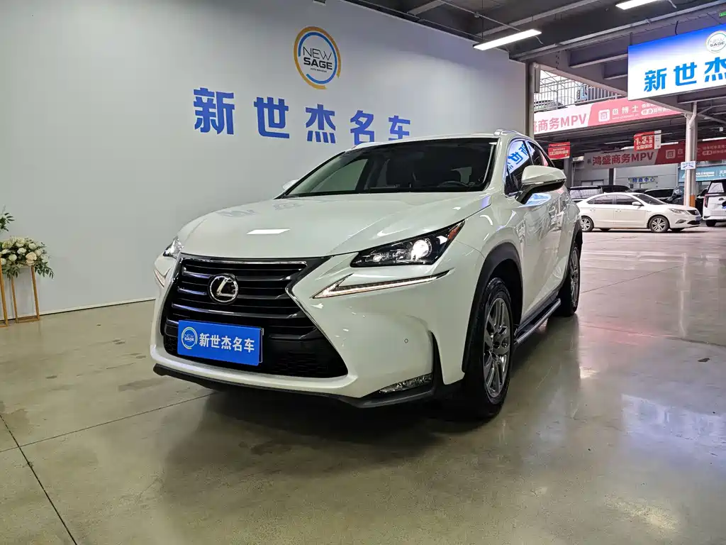 Lexus NX