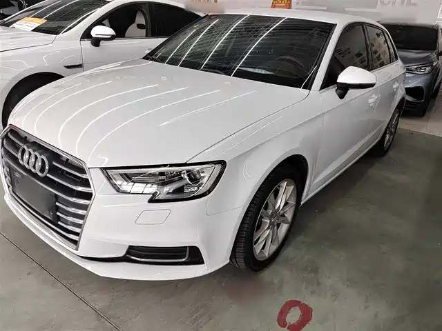 AUDI  A3 2019