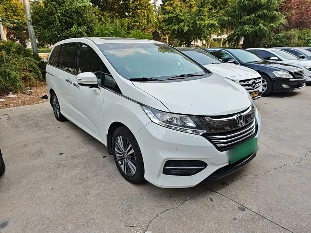 Honda Odyssey — миниатюра 4