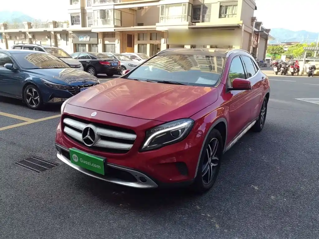 Mercedes-Benz GLA — миниатюра 2