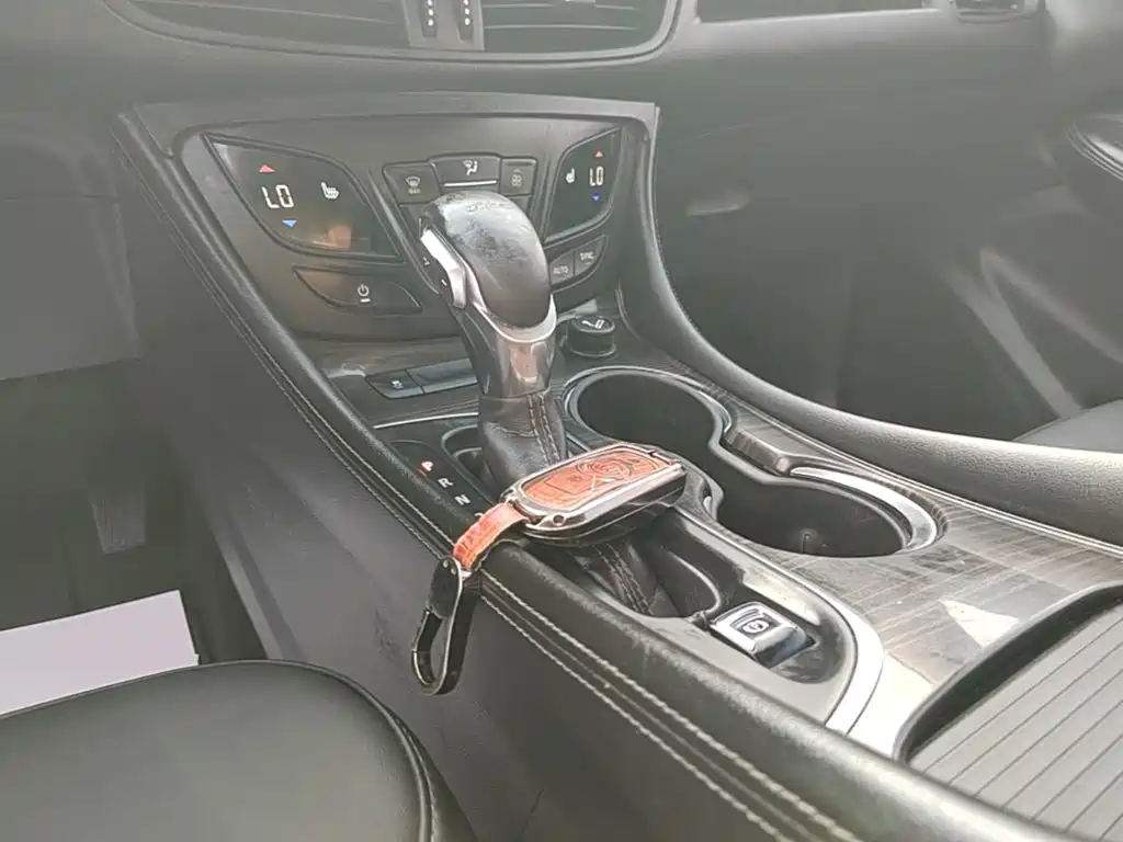 Buick Envision Plus — миниатюра 14