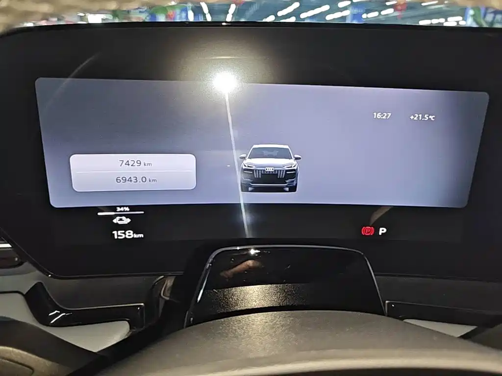 Audi Q6L e-tron — миниатюра 12