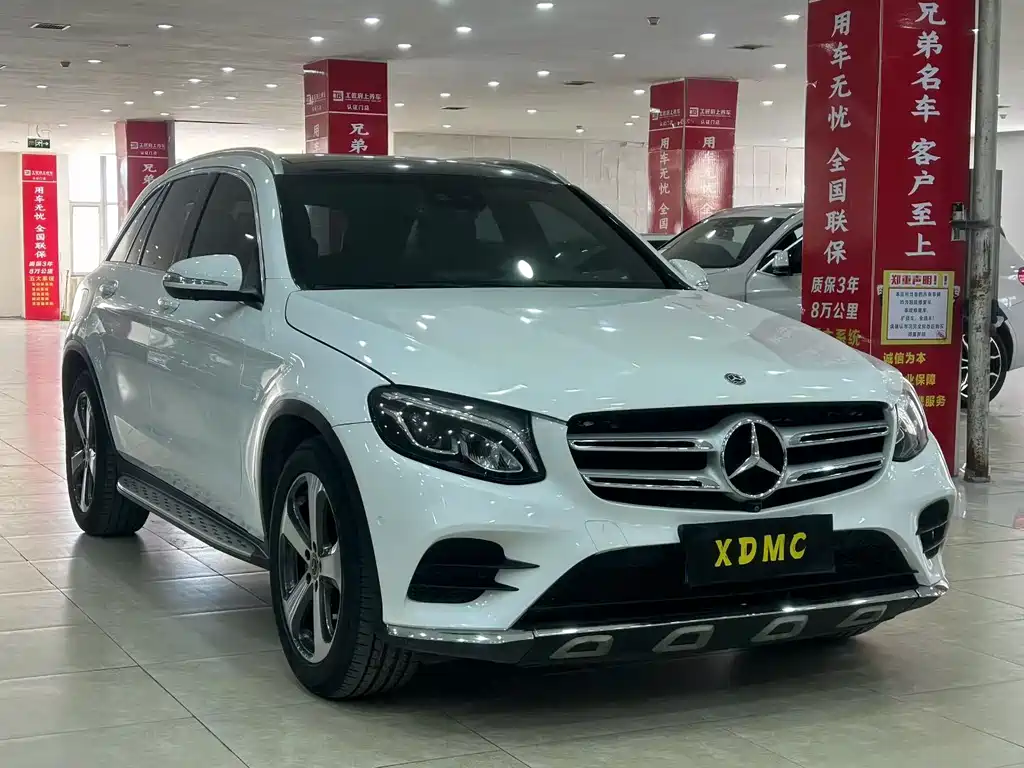 Mercedes-Benz GLC 2017 GLC 260 4MATIC Luxury