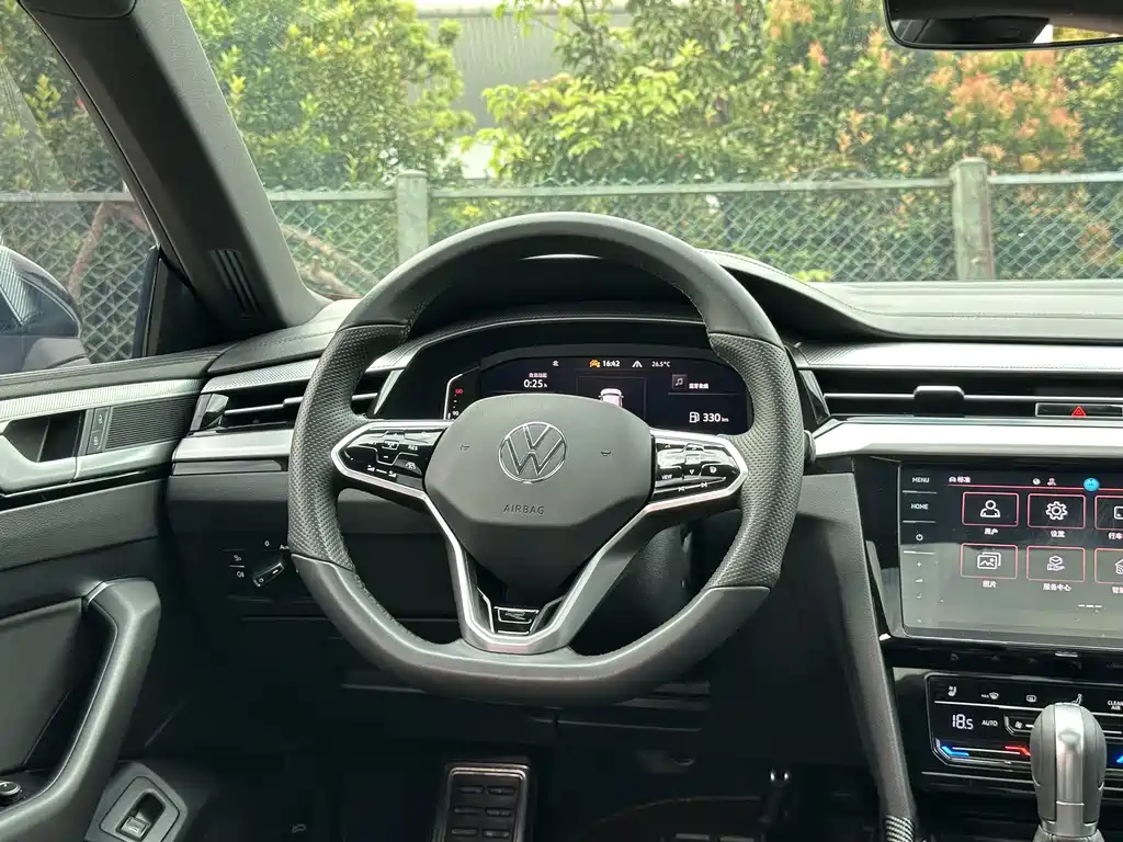 Volkswagen CC — миниатюра 9
