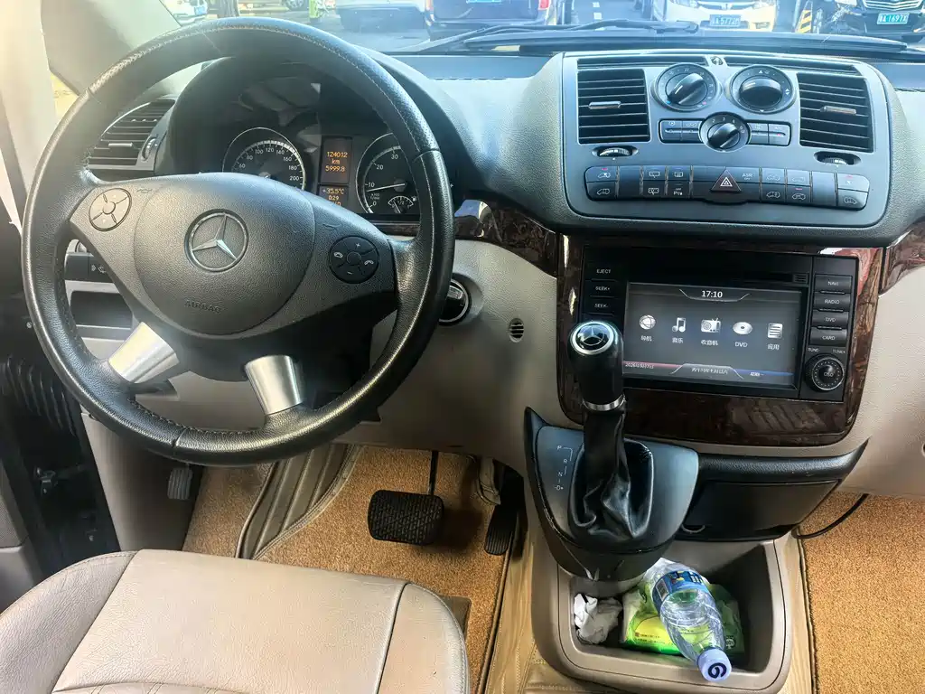 Mercedes-Benz Viano — миниатюра 7