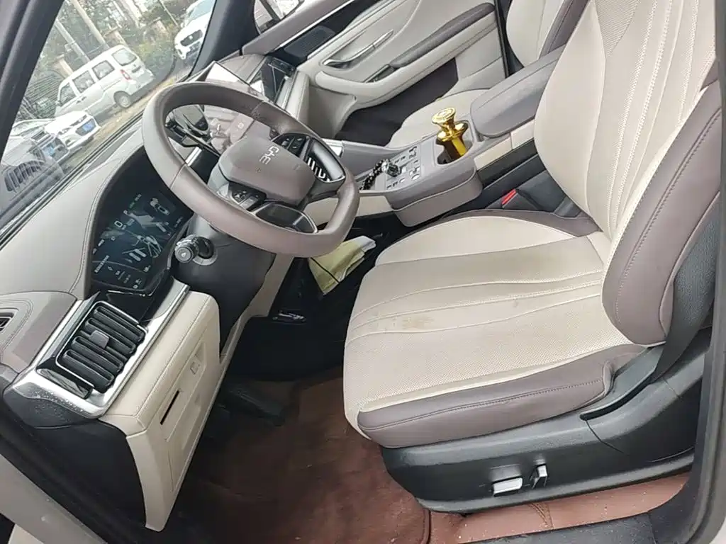 BYD PLUS New Energy — миниатюра 15