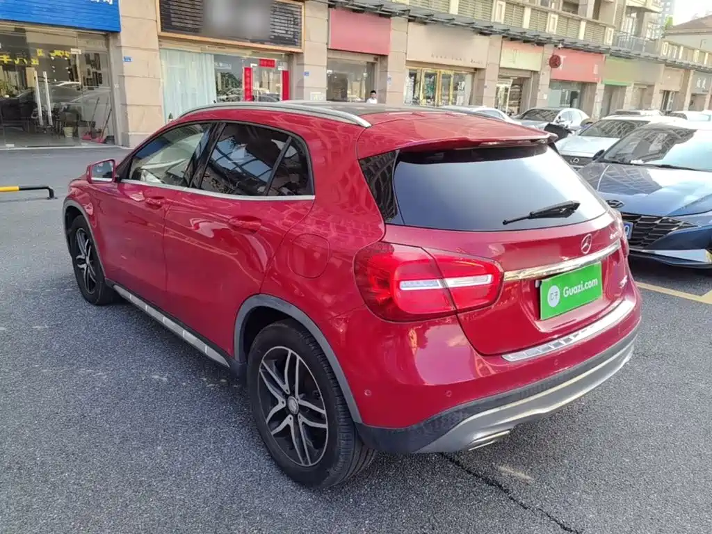 Mercedes-Benz GLA — миниатюра 5