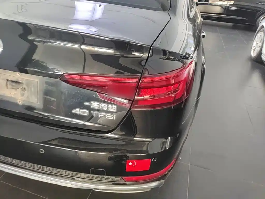 Audi A4L — миниатюра 8