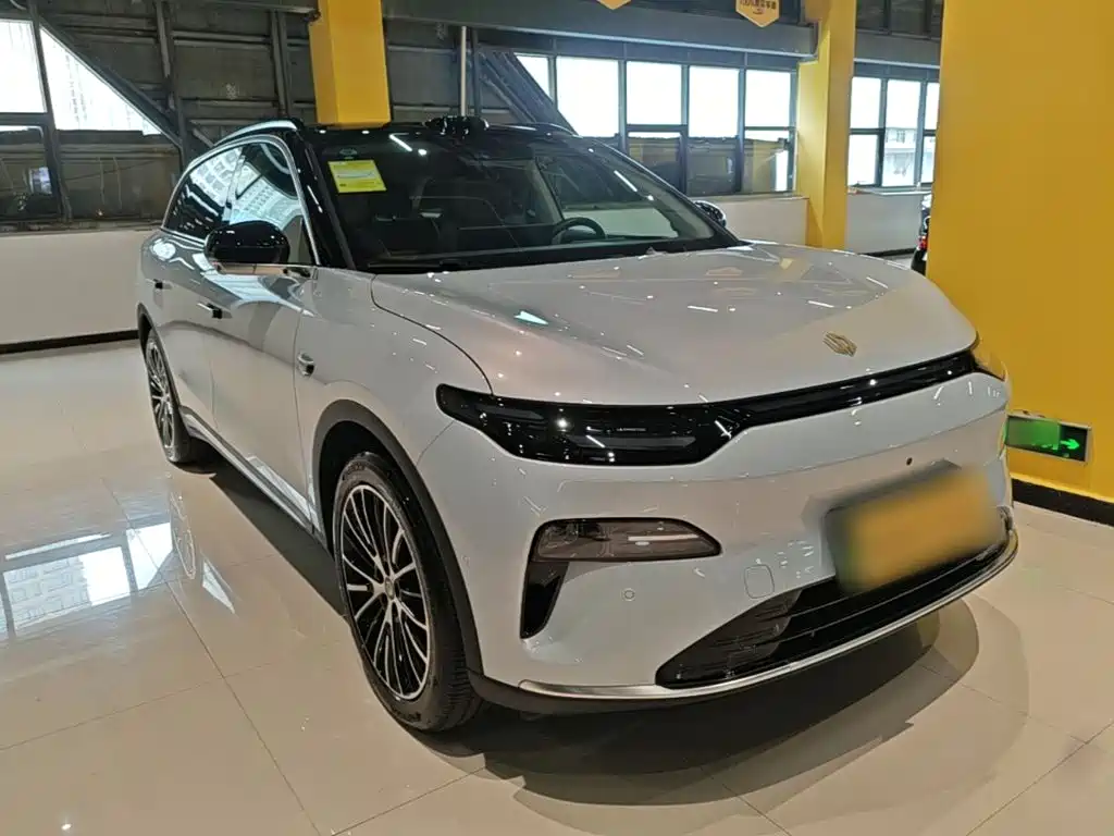 Leapmotor Leapmotor C11 — миниатюра 4