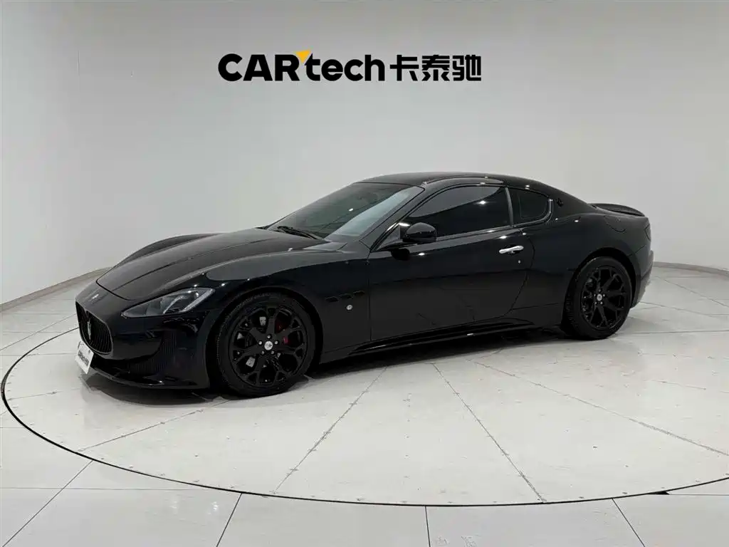 Maserati GranTurismo 2014