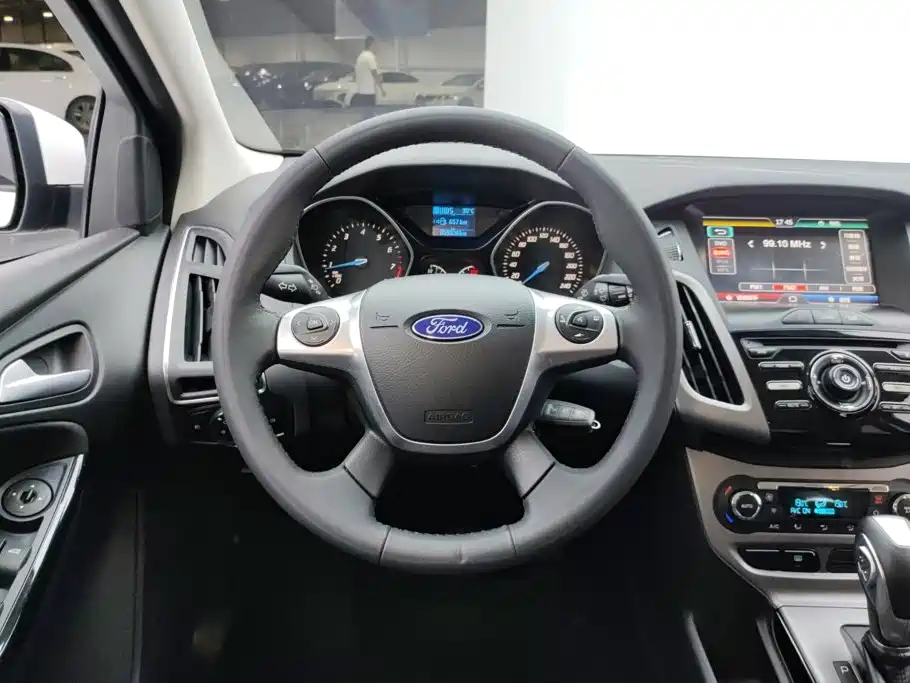 Ford Focus — миниатюра 15