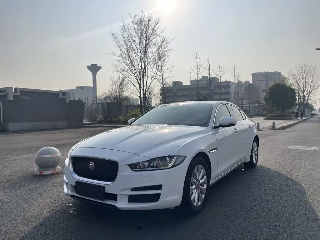 Jaguar XEL 2019