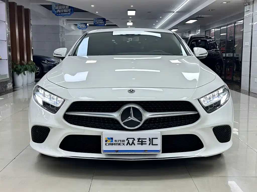 Mercedes-Benz CLS — миниатюра 2