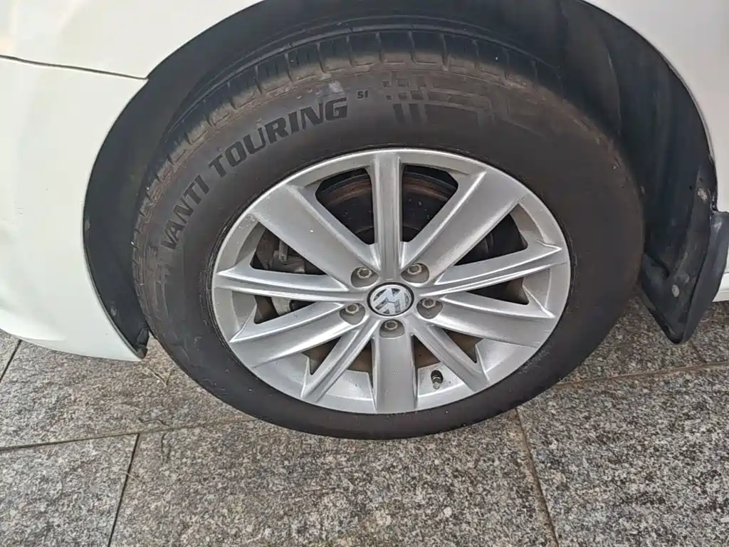 Volkswagen Polo — миниатюра 23
