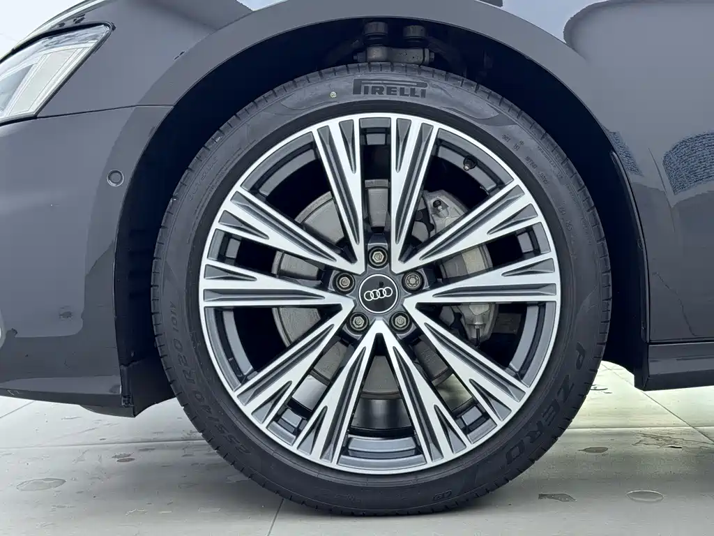 Audi A6L — миниатюра 18