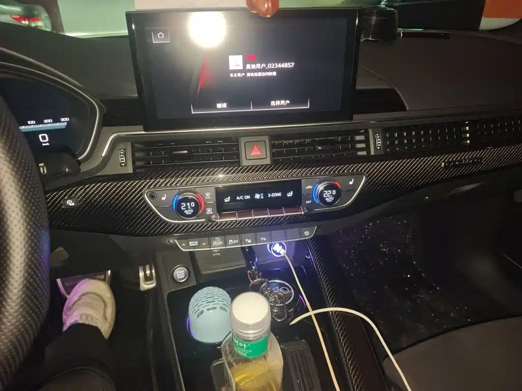 Audi A4L — миниатюра 14