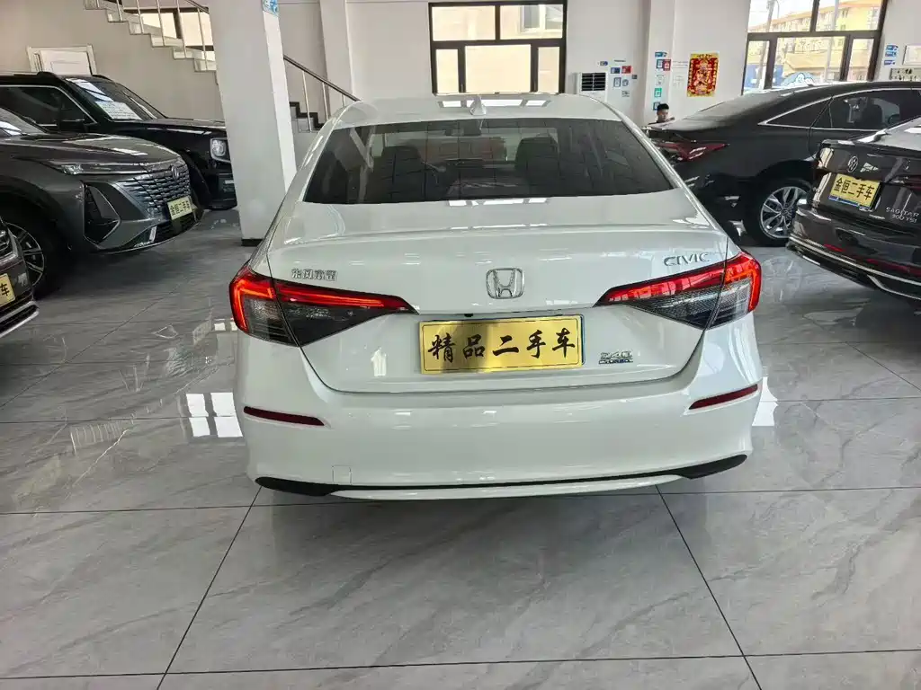 Honda Civic — миниатюра 4