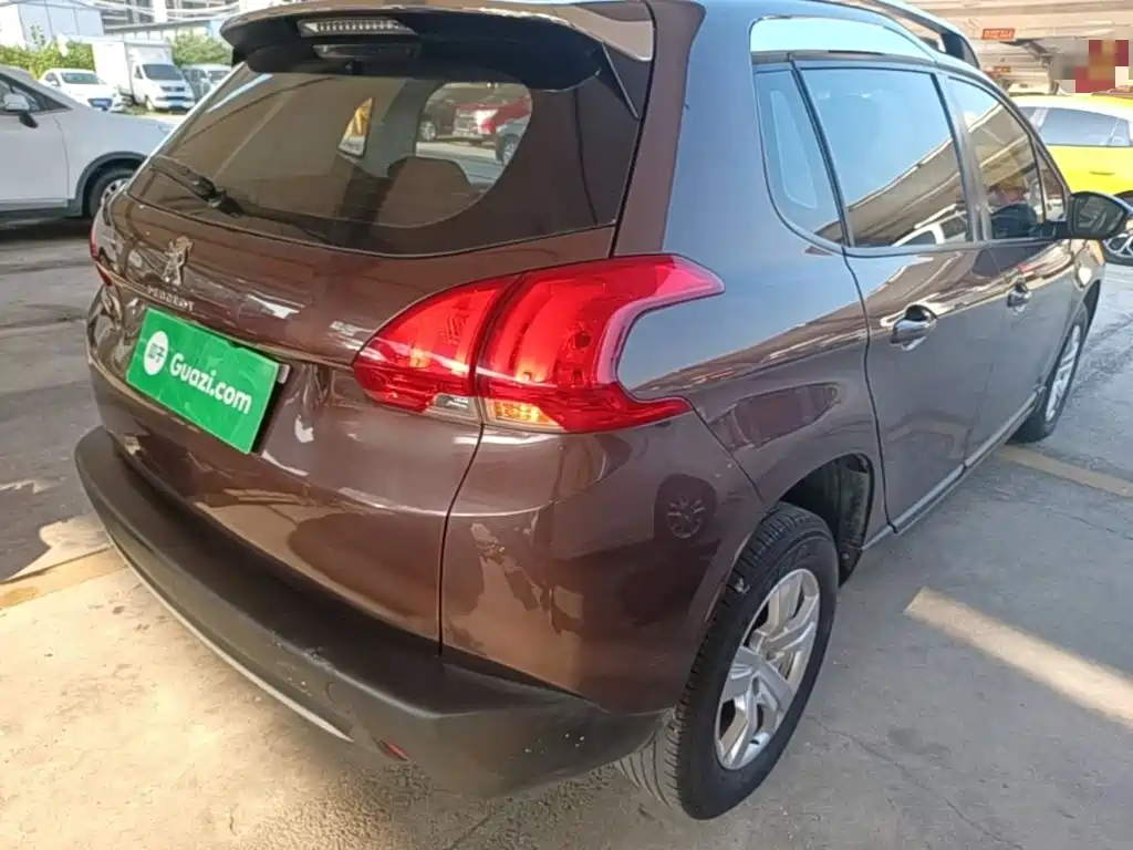 Peugeot 2008 — миниатюра 7